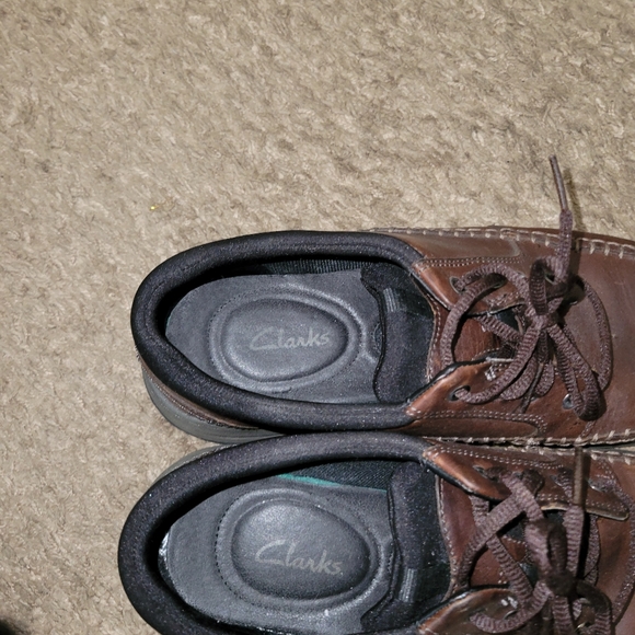 Clark's mens shoes. Size 10.5. - Picture 3 of 3